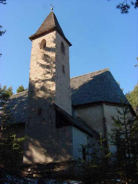 Hike to the Little St Agatha Church Deutschnofen/Nova Ponente 1 suedtirol.info