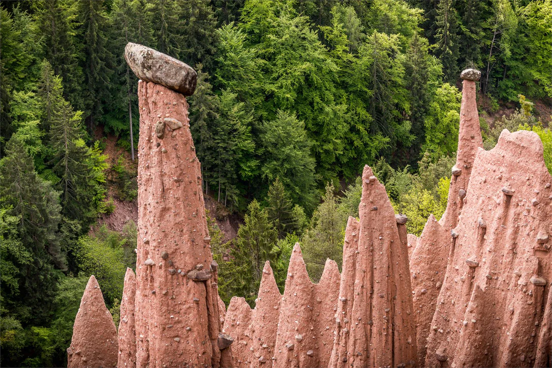 Escursione alle piramidi di terra sotto Soprabolzano