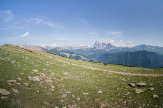 Wanderung von der Heilig Kreuz Kapelle bis Brogles - St.Ulrich - #4 - suedtirol.info