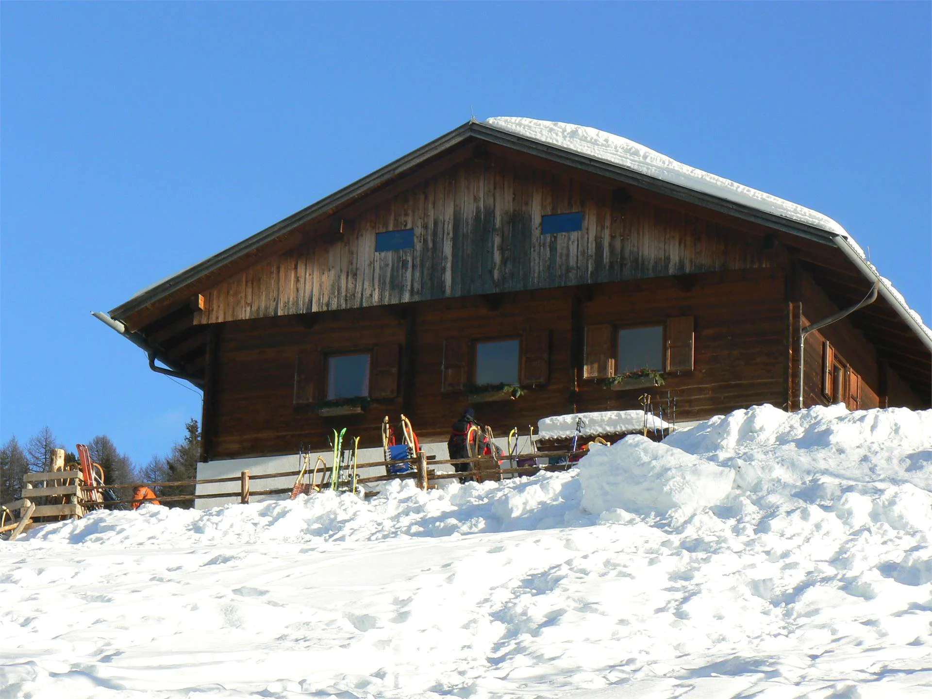 Winter walking tour to the mountain hut Taistner Alm Rasen-Antholz/Rasun Anterselva 1 suedtirol.info