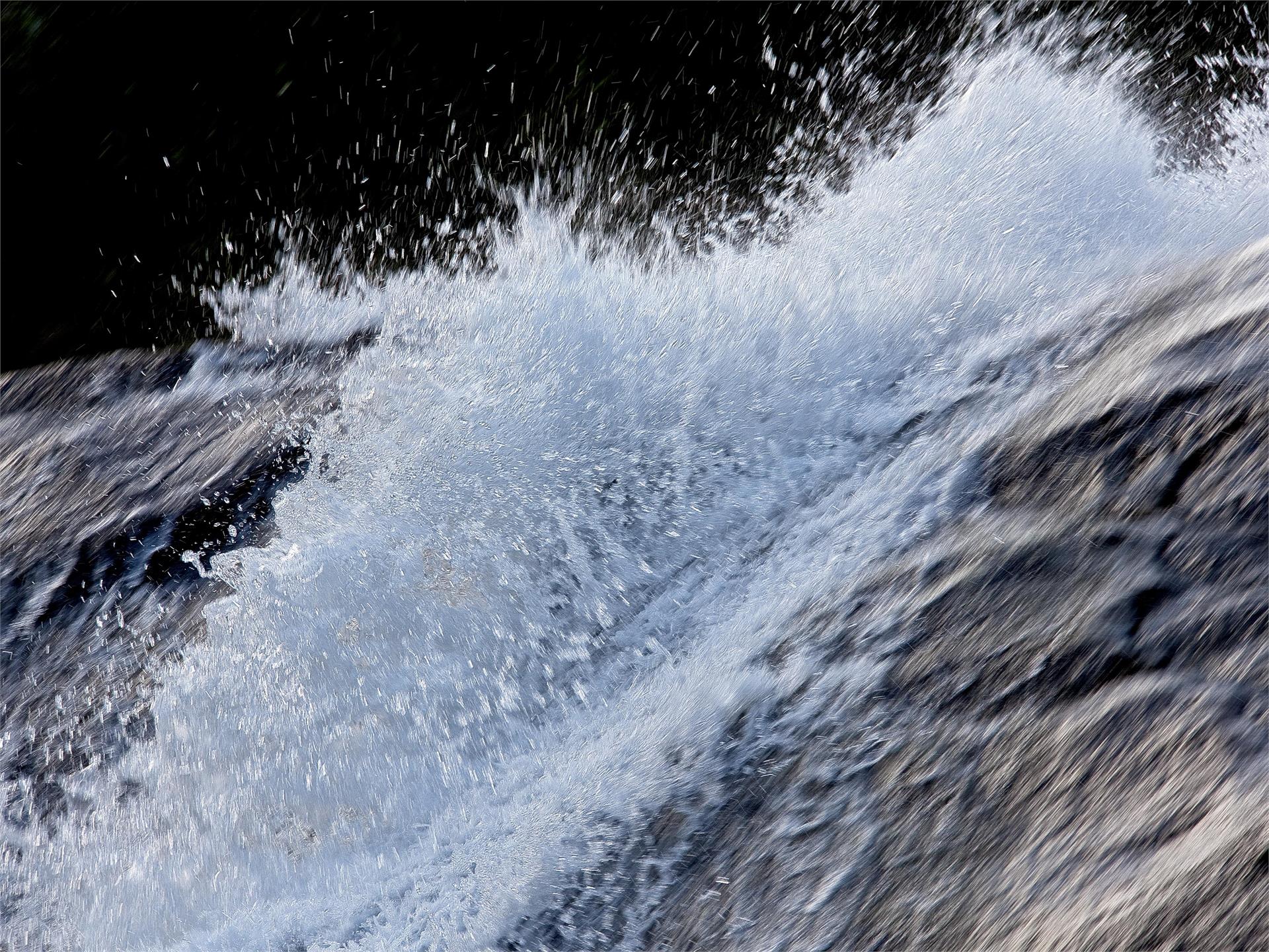 Wanderung zum Rötbach Wasserfall Prettau 1 suedtirol.info