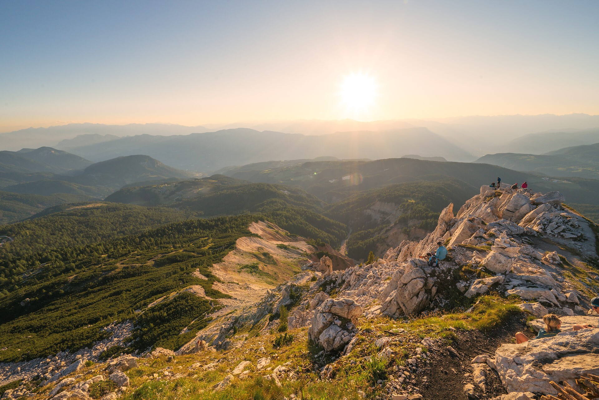 Hike from Passo Oclini at the top of the Corno Bianco -  - #2 - suedtirol.info