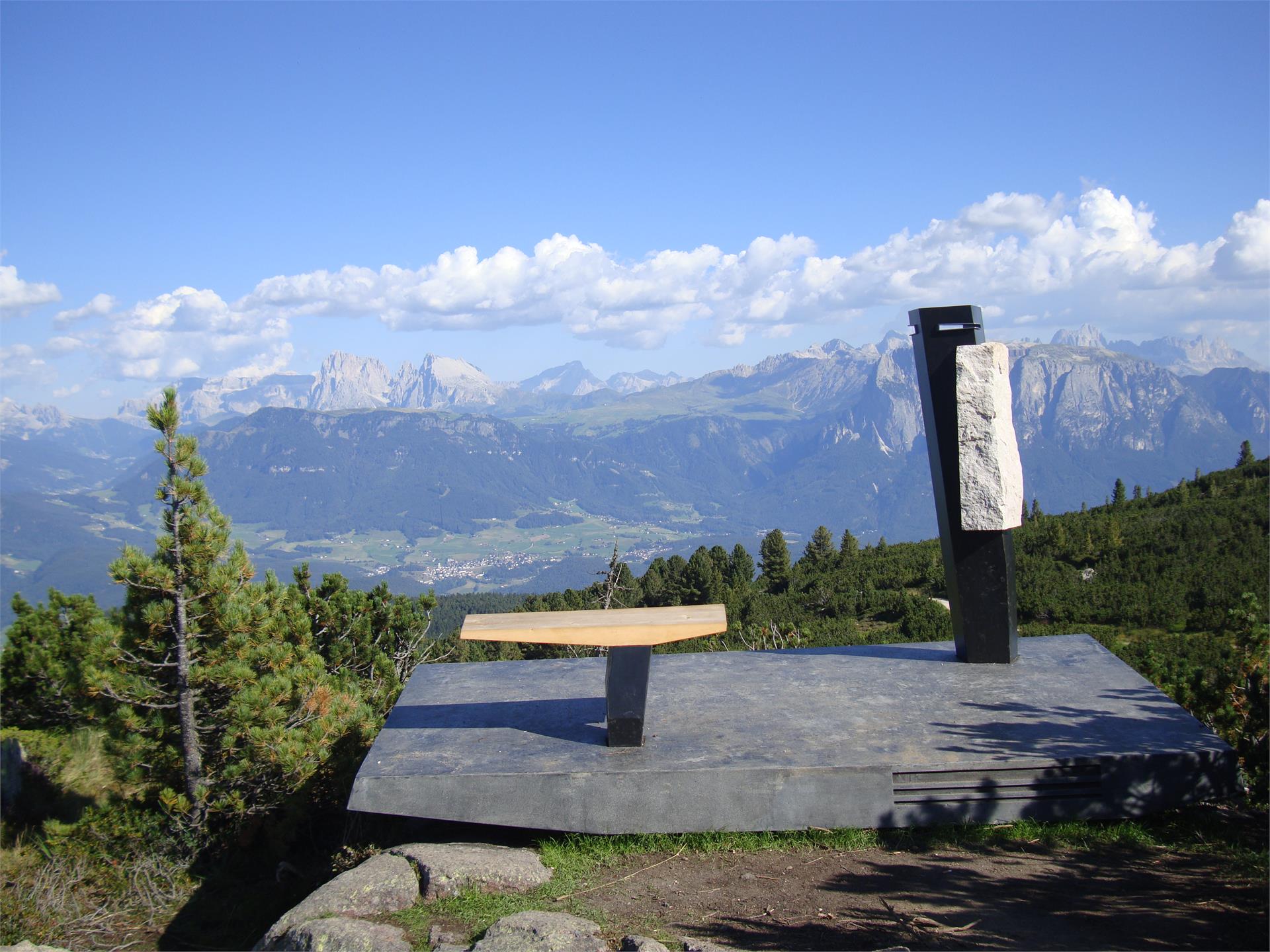Wanderung am Panoramaweg Rittner Horn, Sommer Ritten 2 suedtirol.info