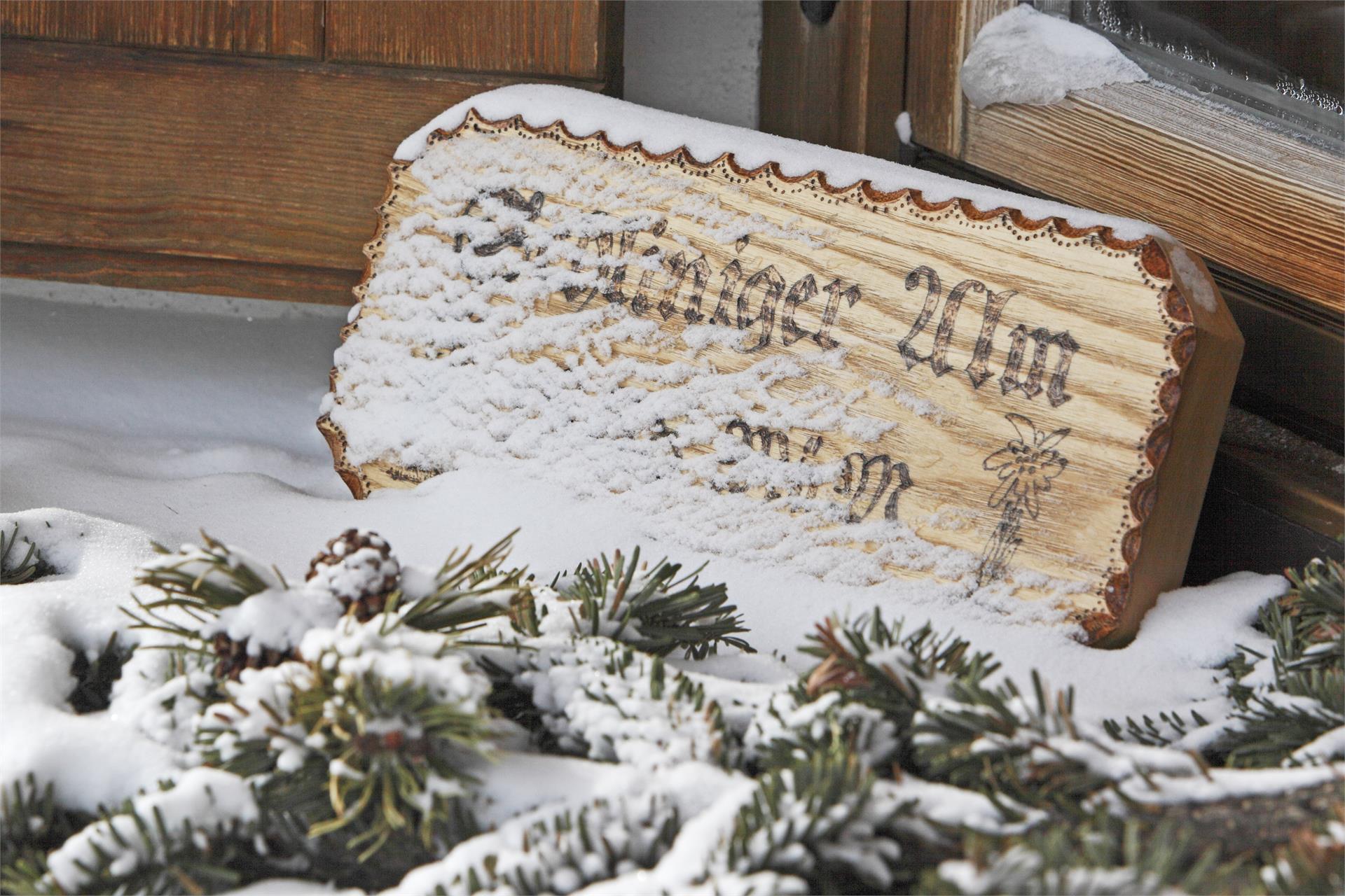Winter hiking to the Slingia Alpine Hut (Alp Planbell) Mals/Malles 1 suedtirol.info