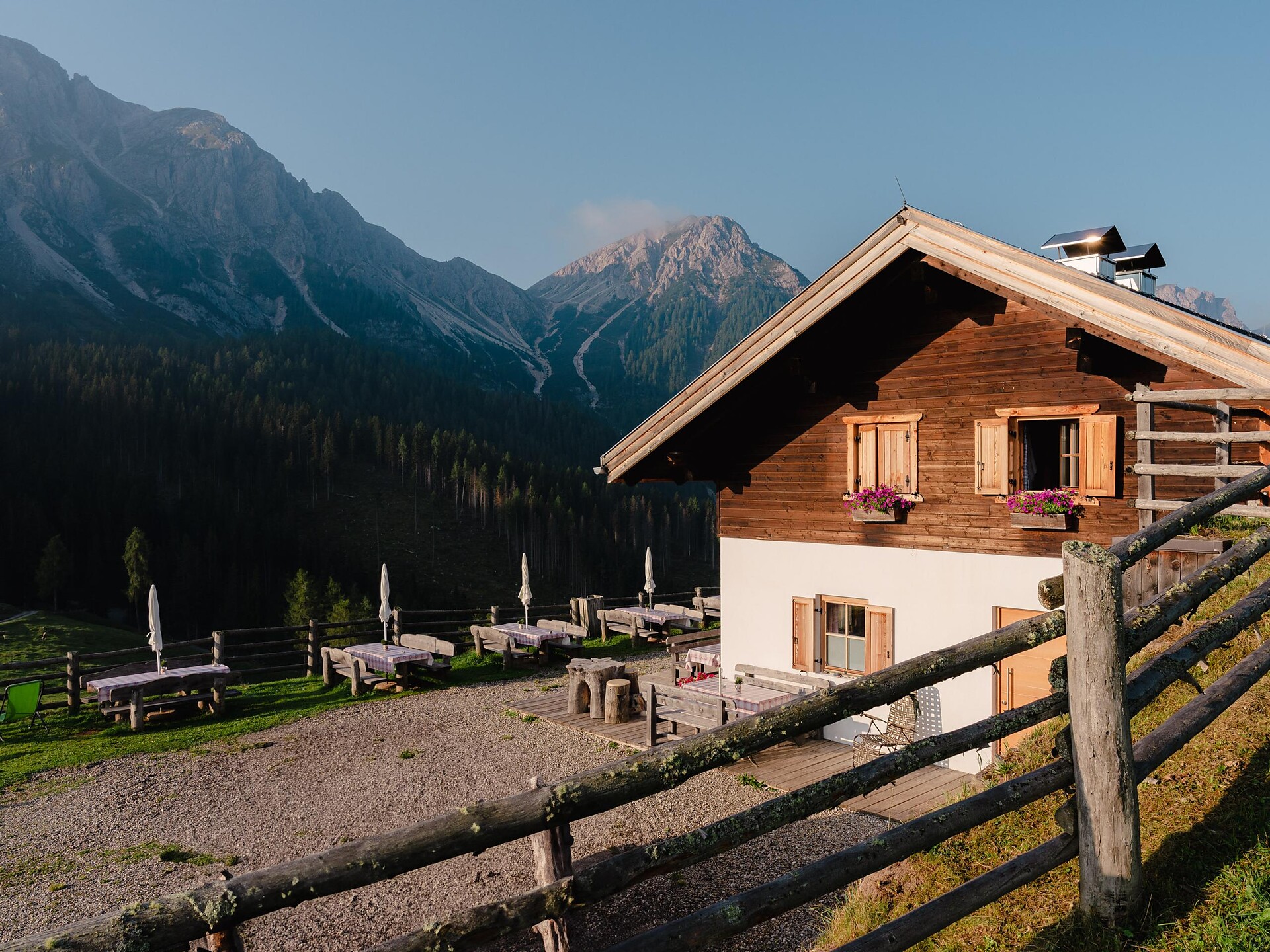 Escursione alla Malga Lanzwiesen - Regione dolomitica Plan de Corones - #1 - suedtirol.info