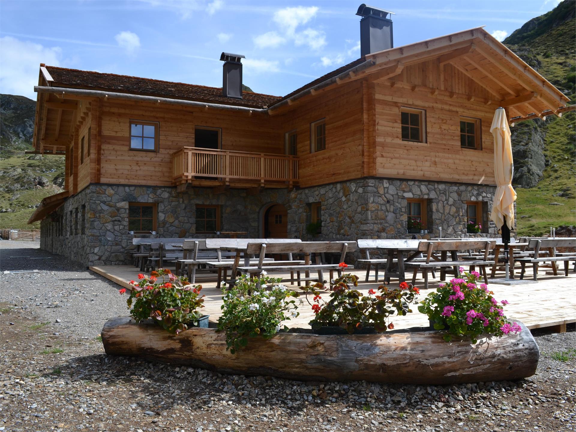 Winter Hike to the Timmelsalm alp Moos in Passeier/Moso in Passiria 1 suedtirol.info