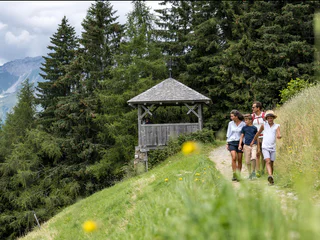 Wanderung zur Streitweide - Schenna - #1 - suedtirol.info