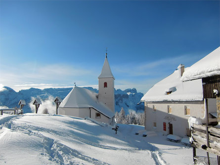 Escursione invernale da Spëscia al Santuario Santa Croce La Val 1 suedtirol.info