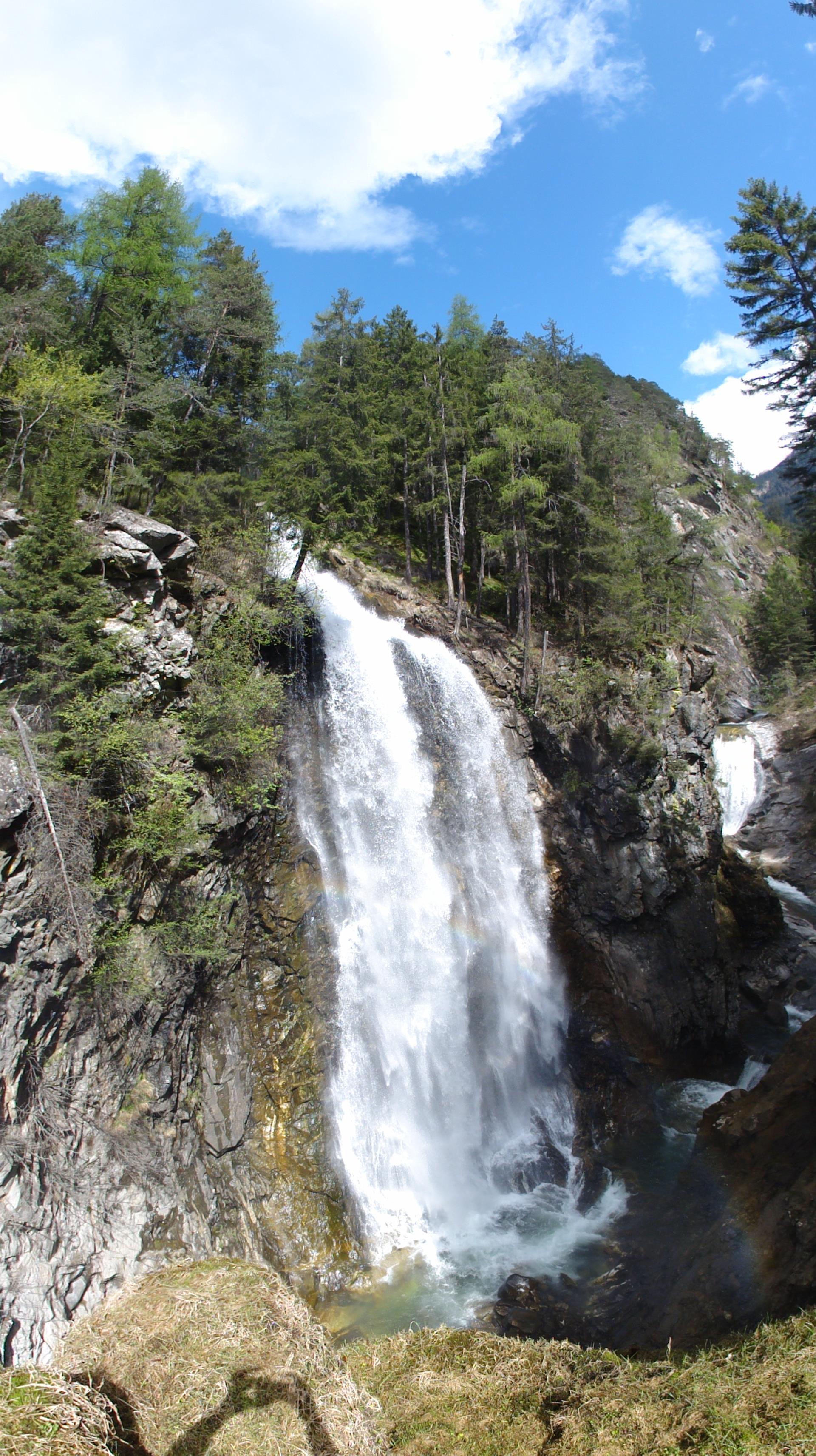 Franziskusweg bei den Reinbach Wasserfällen Sand in Taufers 4 suedtirol.info