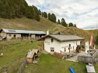 Wanderung zur Stierberg Alm - Kastelbell-Tschars - #1 - suedtirol.info