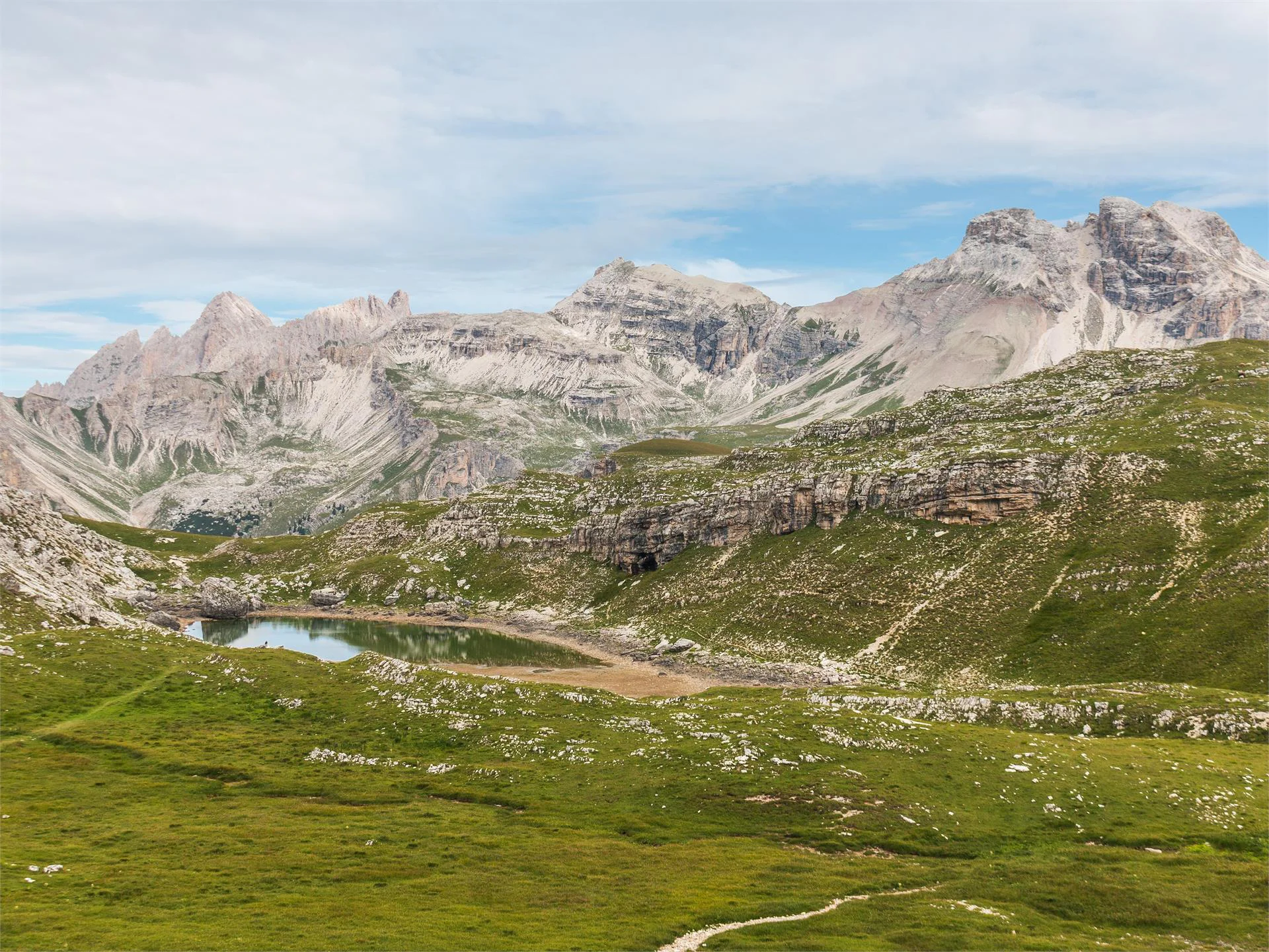 Hike from the Gardena Pass to the Puez - Odle Nature Park Corvara 2 suedtirol.info