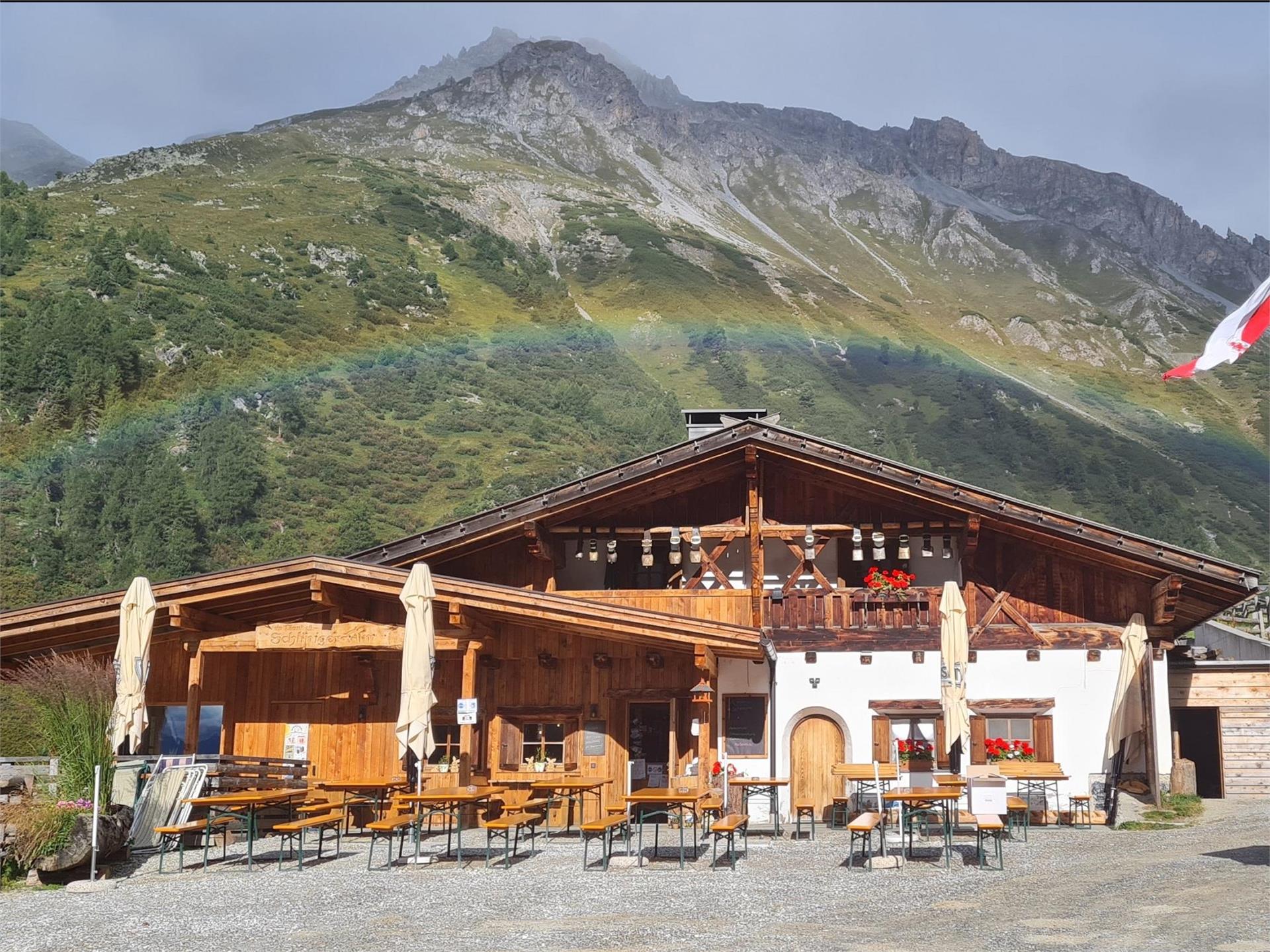 Alla malga di Slingia Malles 1 suedtirol.info