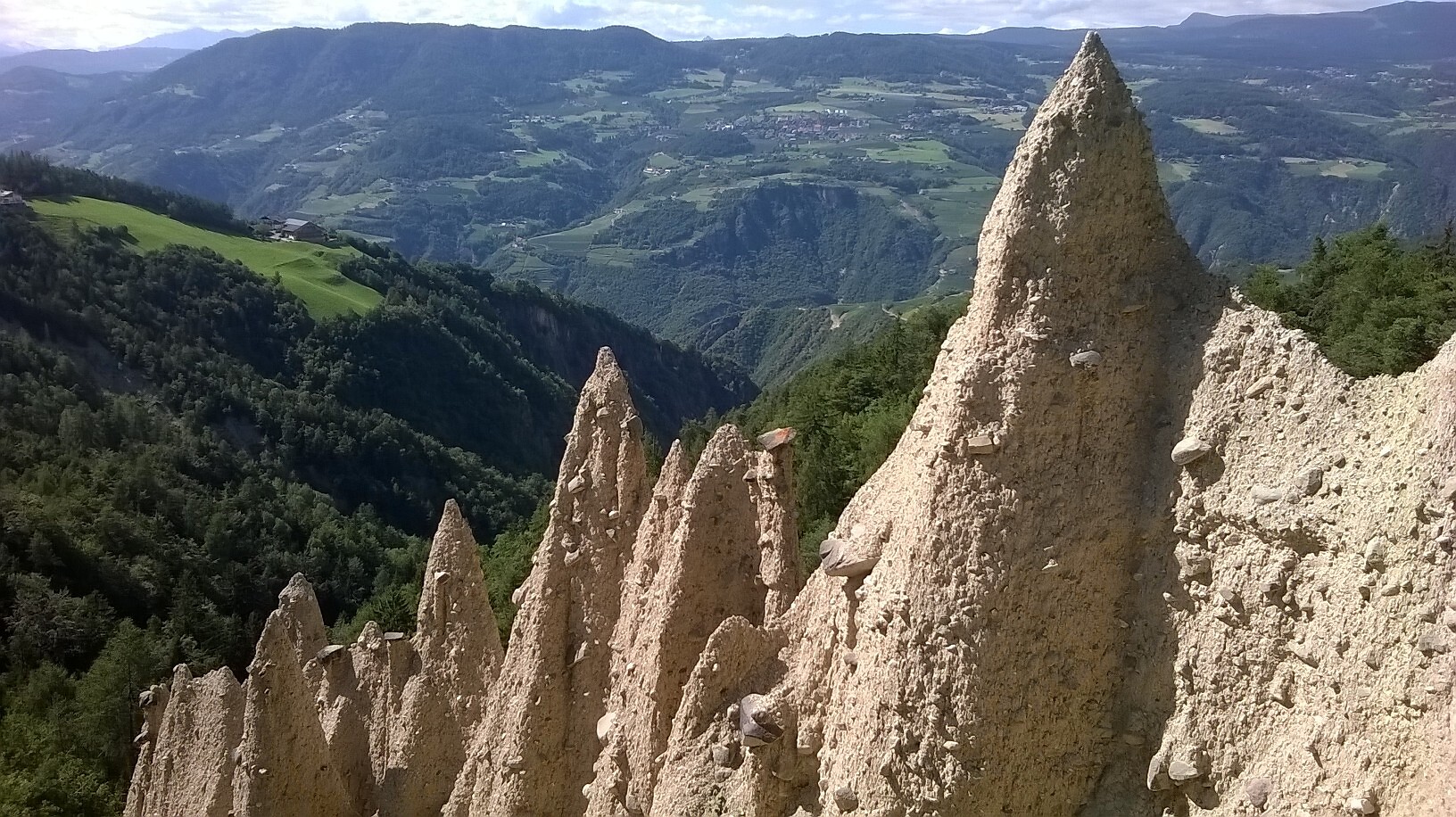 Piramidi di terra
