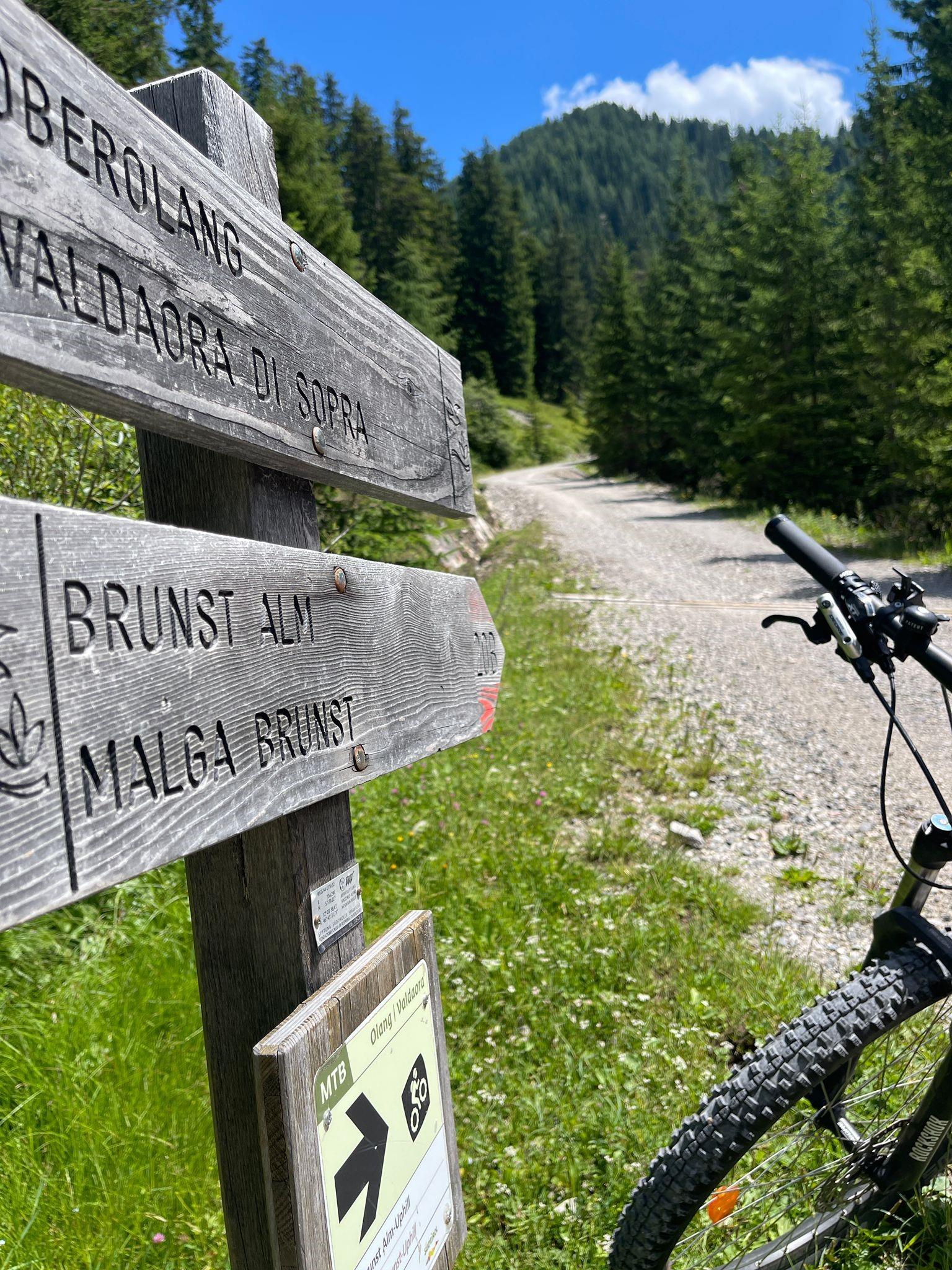 To the Brunst Alm Hut Rasen-Antholz/Rasun Anterselva 1 suedtirol.info