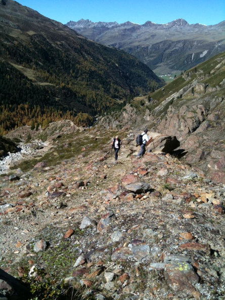 Escursione in montagna al Rifugio Pio XI. lungo il sentiero didattico sul ghiacciaio Palla Bianca Curon Venosta 1 suedtirol.info