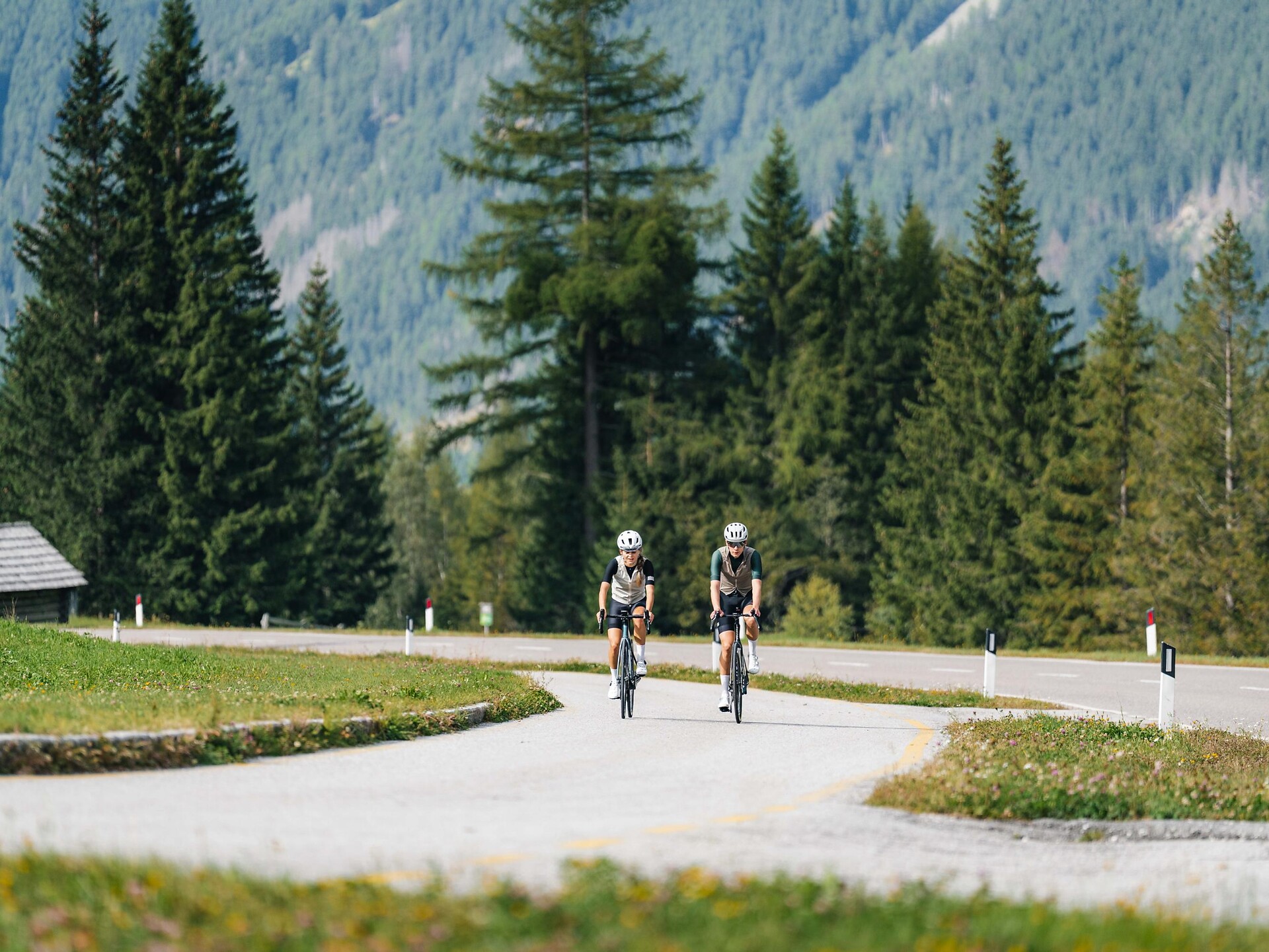 Bike Tour to the Lake Antholz - Dolomites Region Kronplatz/Plan de Corones - #4 - suedtirol.info