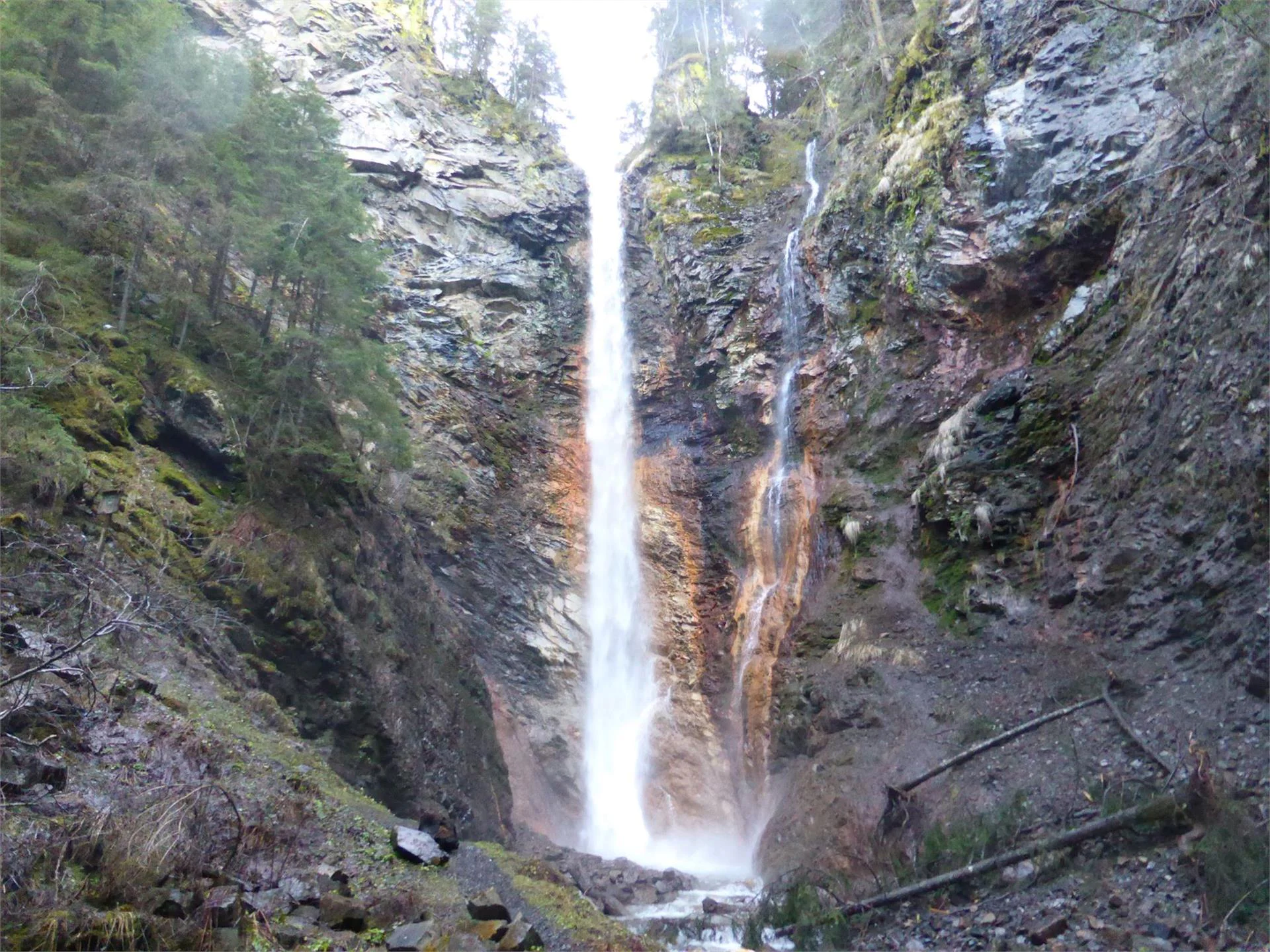 Zum Flitzer Wasserfall Villnöss 1 suedtirol.info