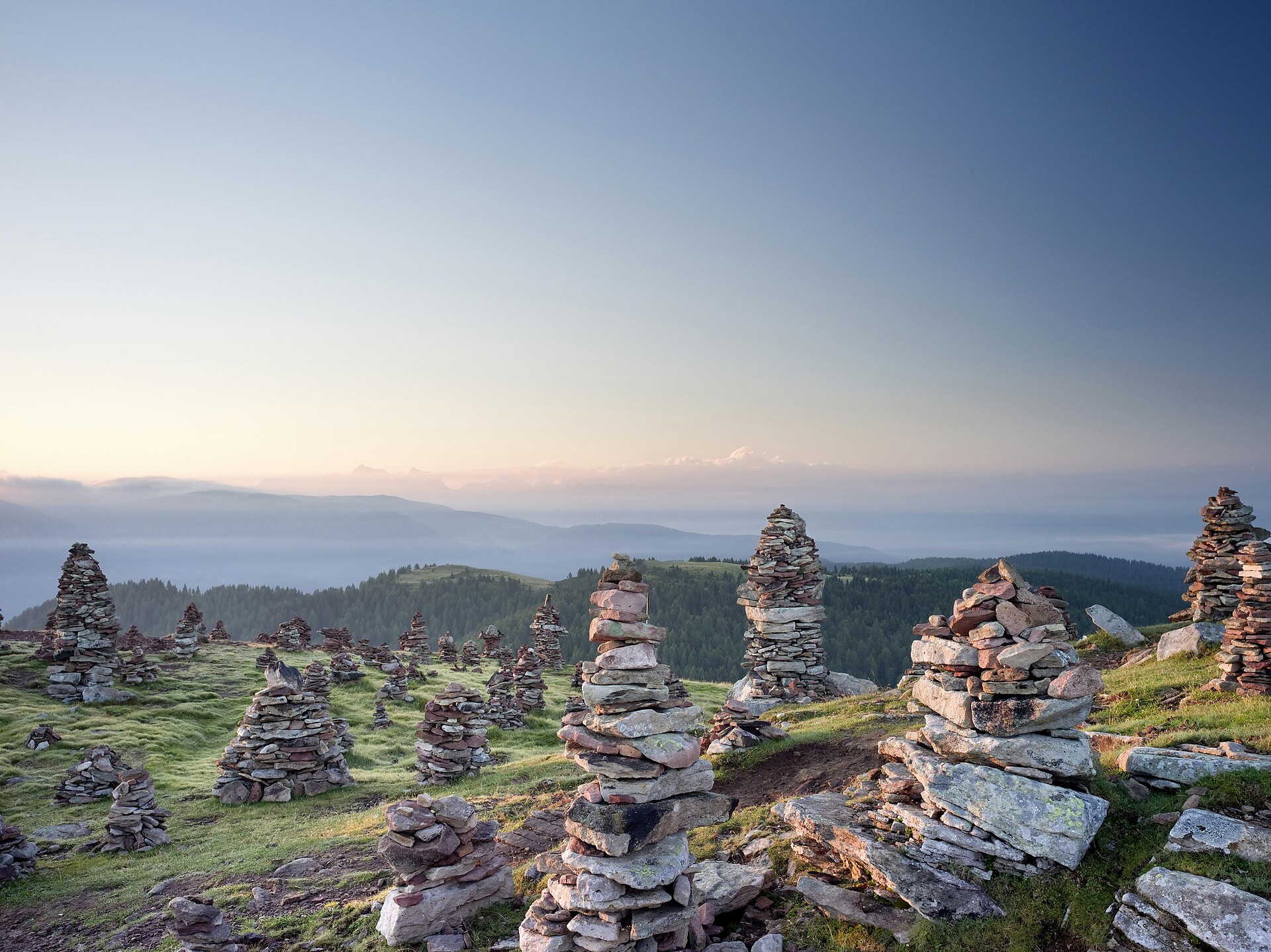 The stone men above the Sarntaler Alps