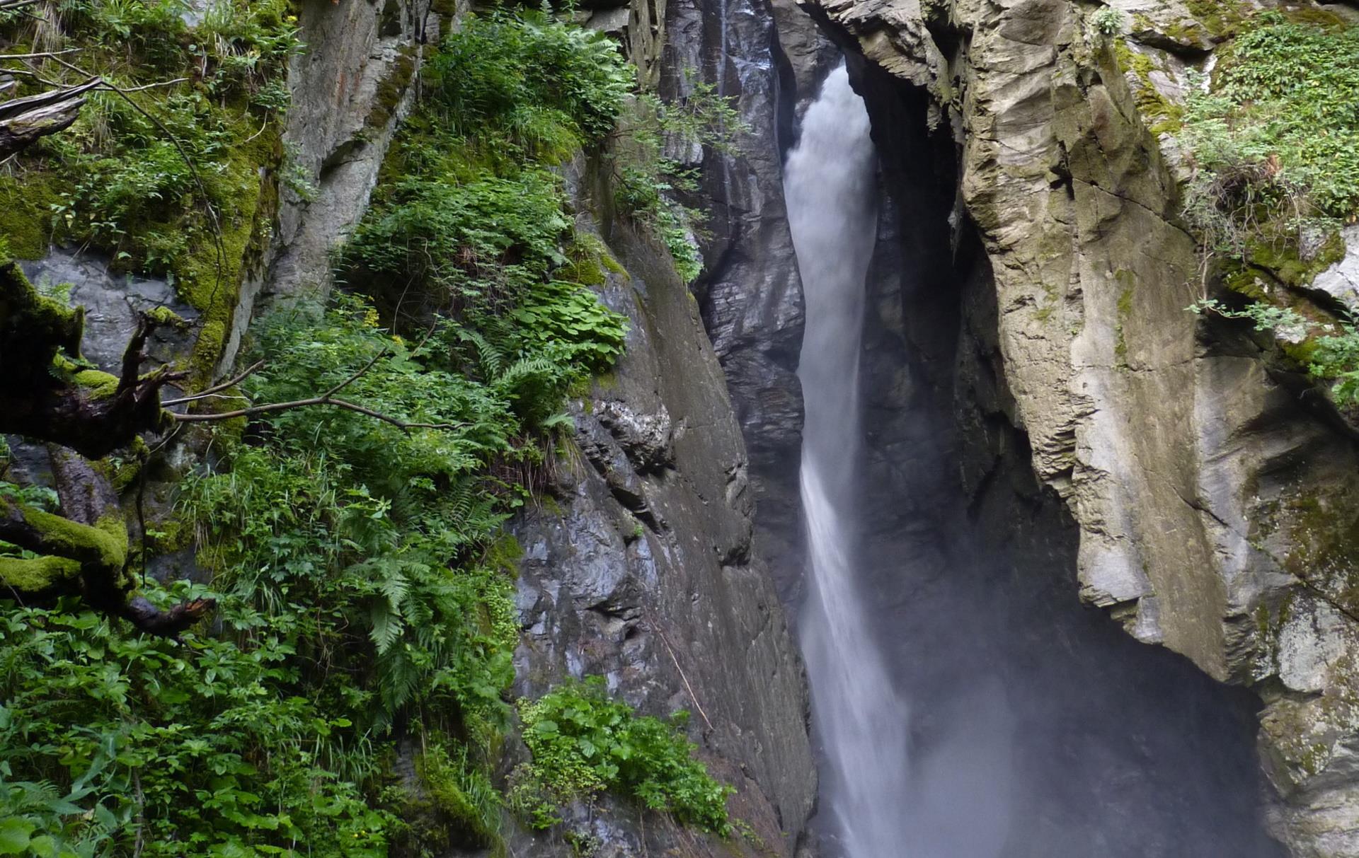 Zur Schlucht "Gurgl" Laas 3 suedtirol.info