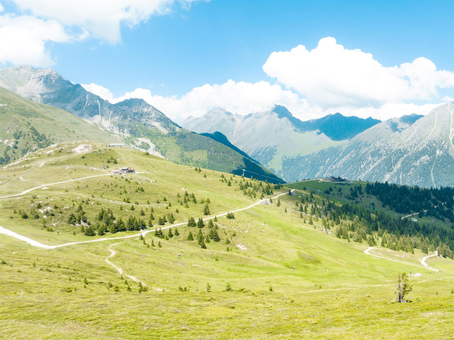 Hike to the Mountain Station Jochtal Mühlbach/Rio di Pusteria 1 suedtirol.info