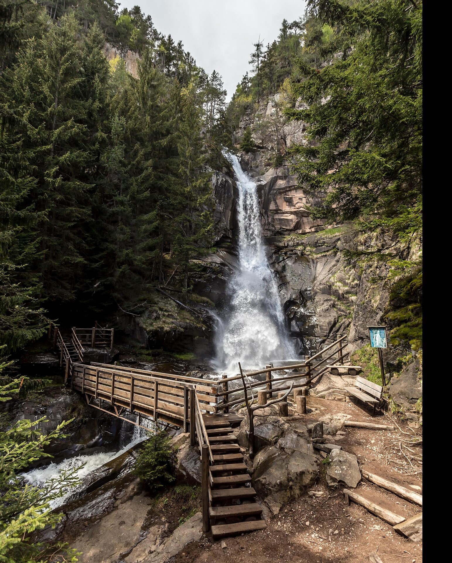 Escursione alle cascate di Barbiano Barbiano 1 suedtirol.info