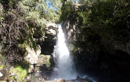 Alla cascata di Silandro Silandro 1 suedtirol.info