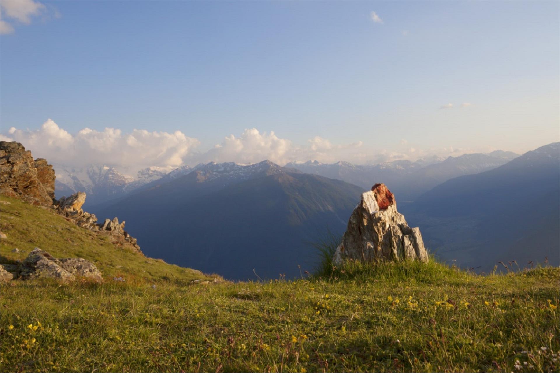 Zur Spitzigen Lun von Matsch Mals 2 suedtirol.info