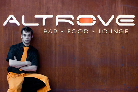 Altrove  Bar - Food - Lounge Corvara 2 suedtirol.info