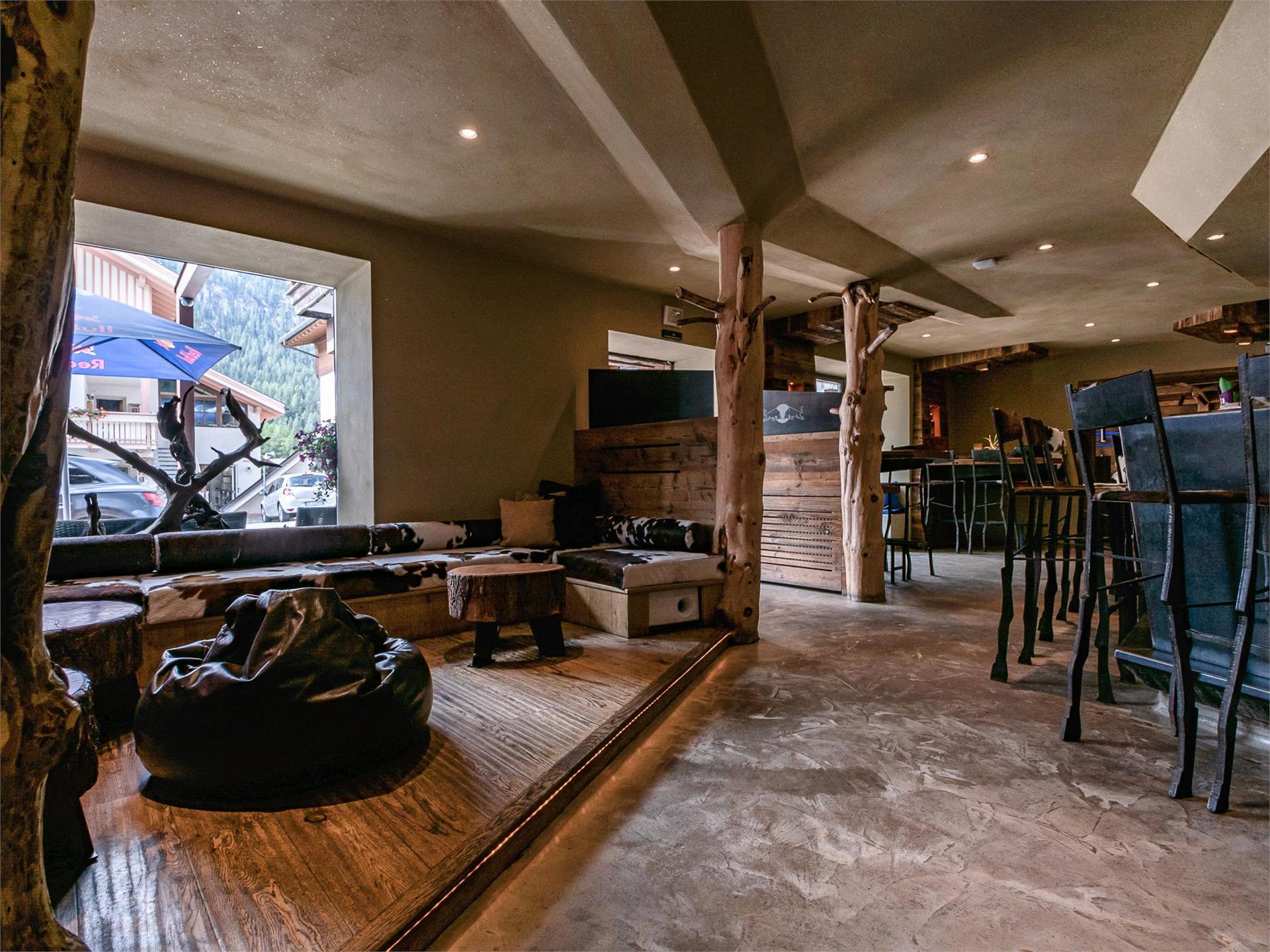 Altrove Bar - Food - Lounge Corvara 1 suedtirol.info