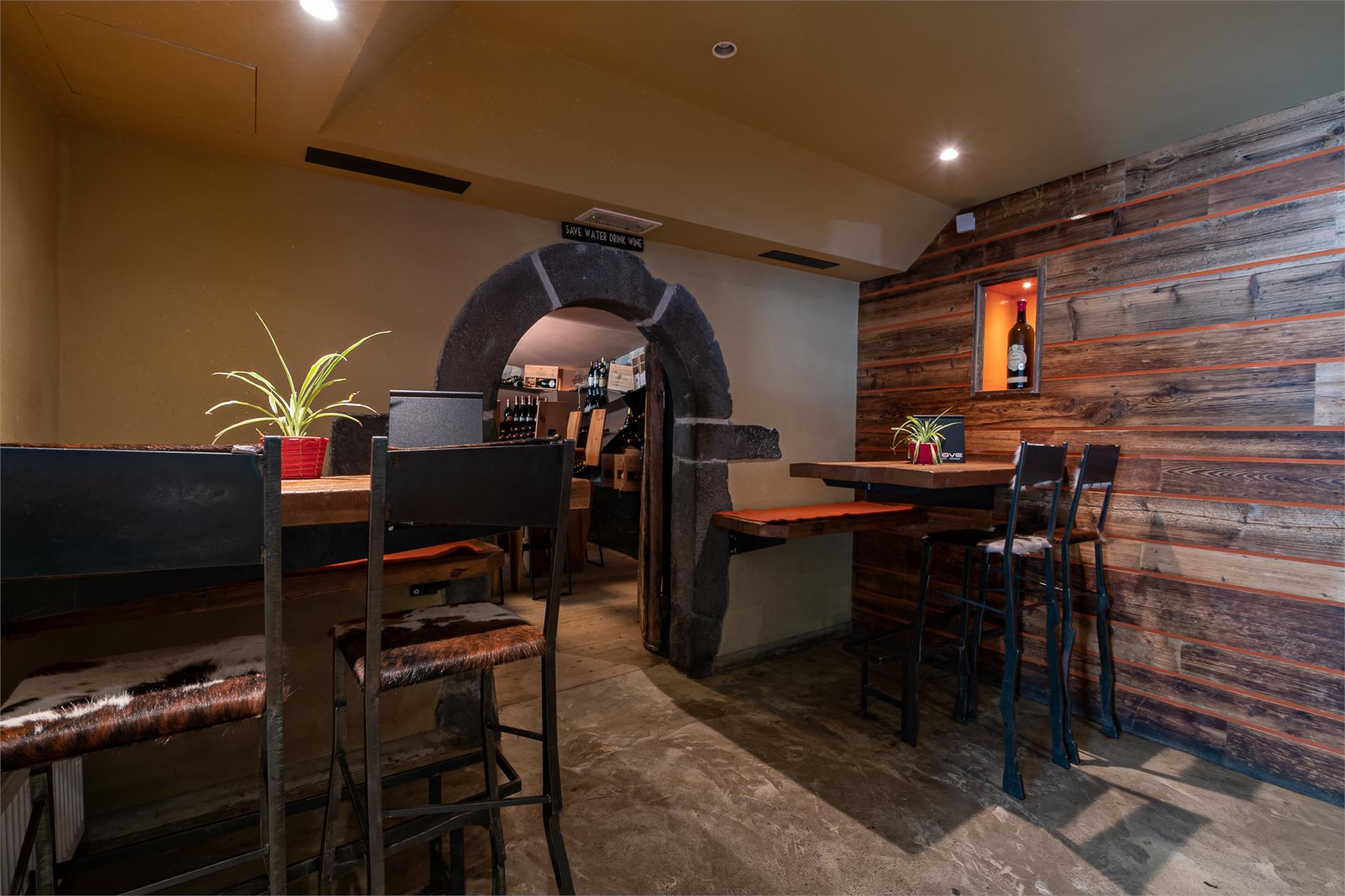 Altrove Bar - Food - Lounge Corvara 4 suedtirol.info