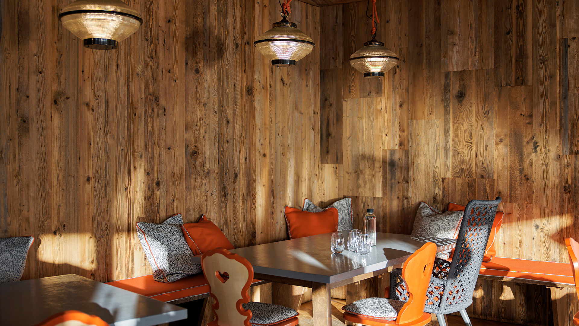 Alpina Chalet Grill and Bar - Dolomites Region Seiser Alm - #10 - suedtirol.info
