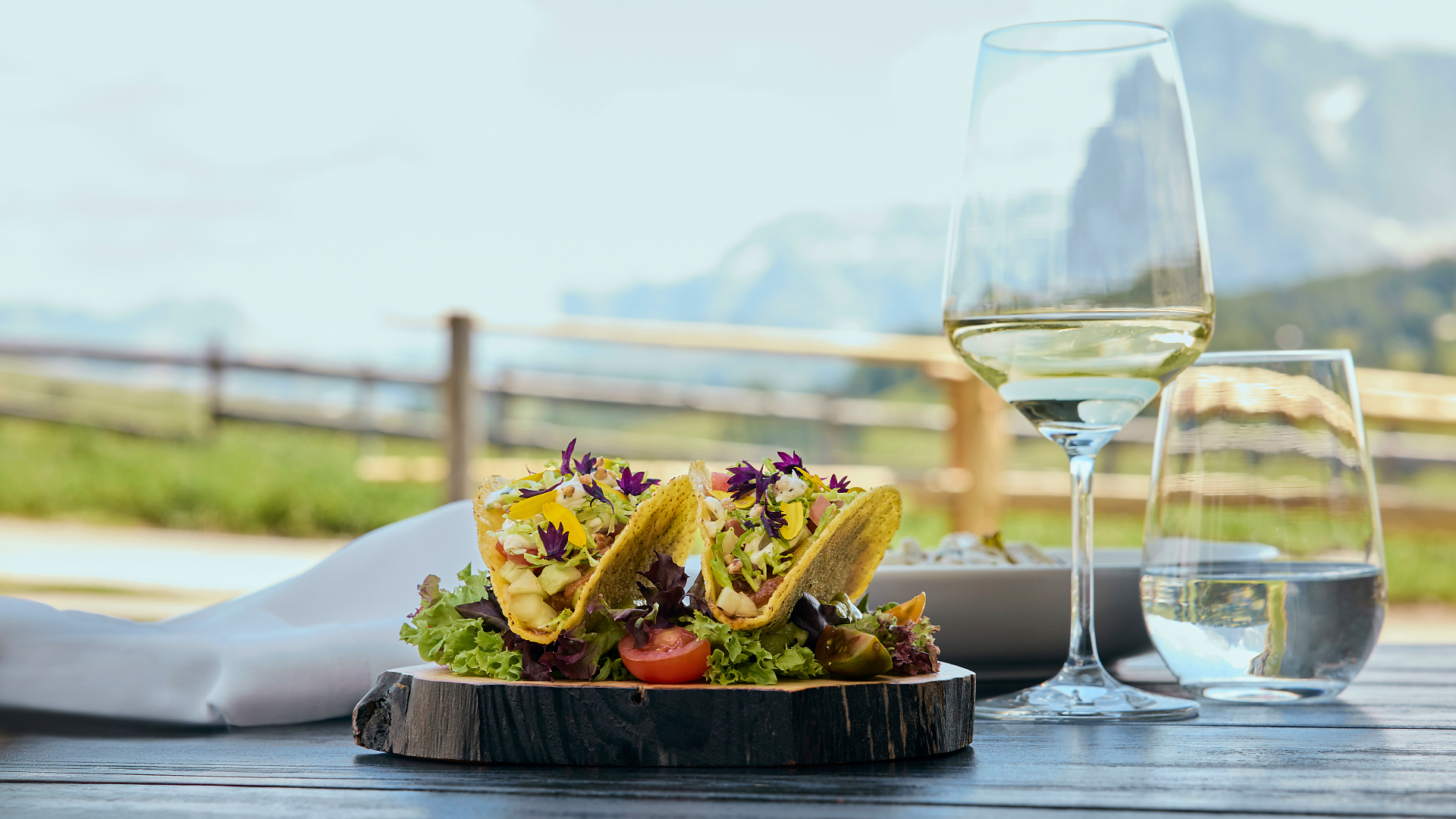 Alpina Chalet Grill and Bar - Dolomites Region Seiser Alm - #5 - suedtirol.info