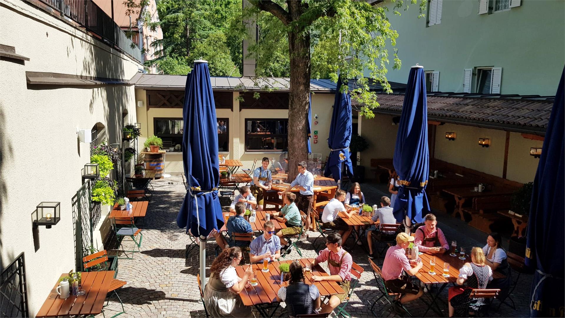 Augustiner in Meran Merano 3 suedtirol.info