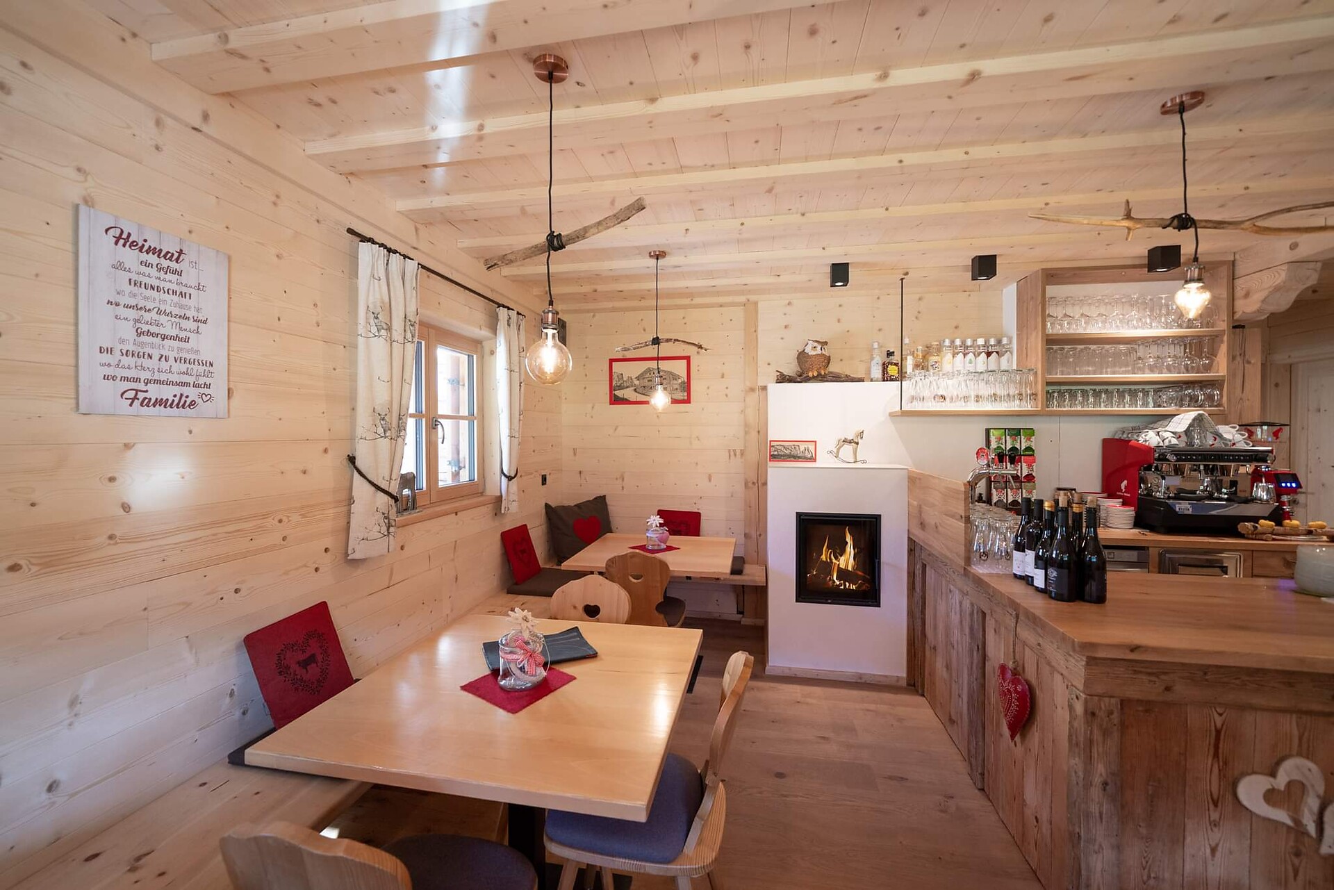 Gstatsch hut
