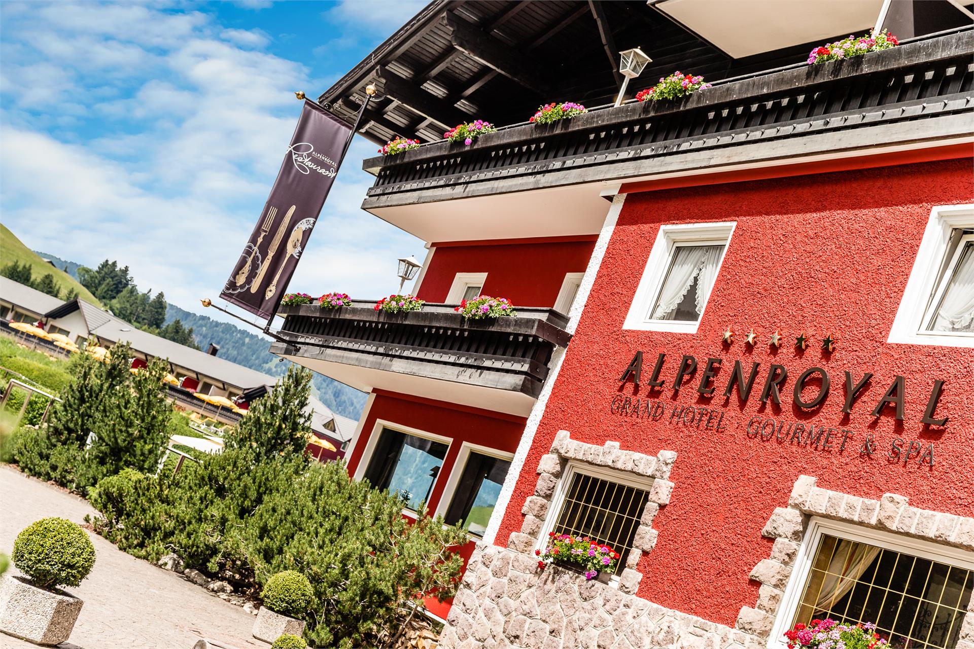 Alpenroyal Gourmet Wolkenstein 2 suedtirol.info