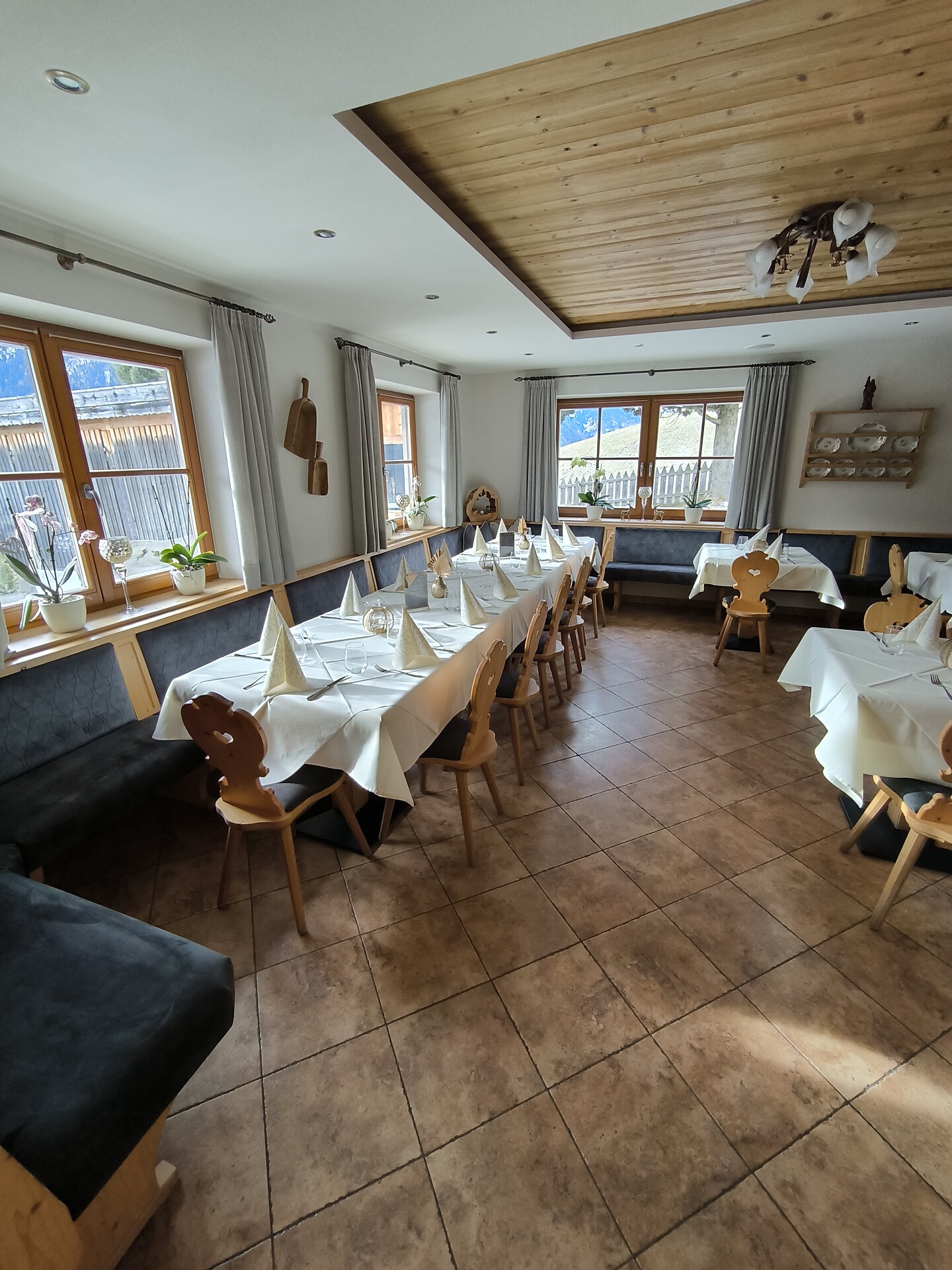 Bar Restaurant Pizzeria Dreimädelhaus - Dolomitenregion Lüsen Villnöss - #12 - suedtirol.info