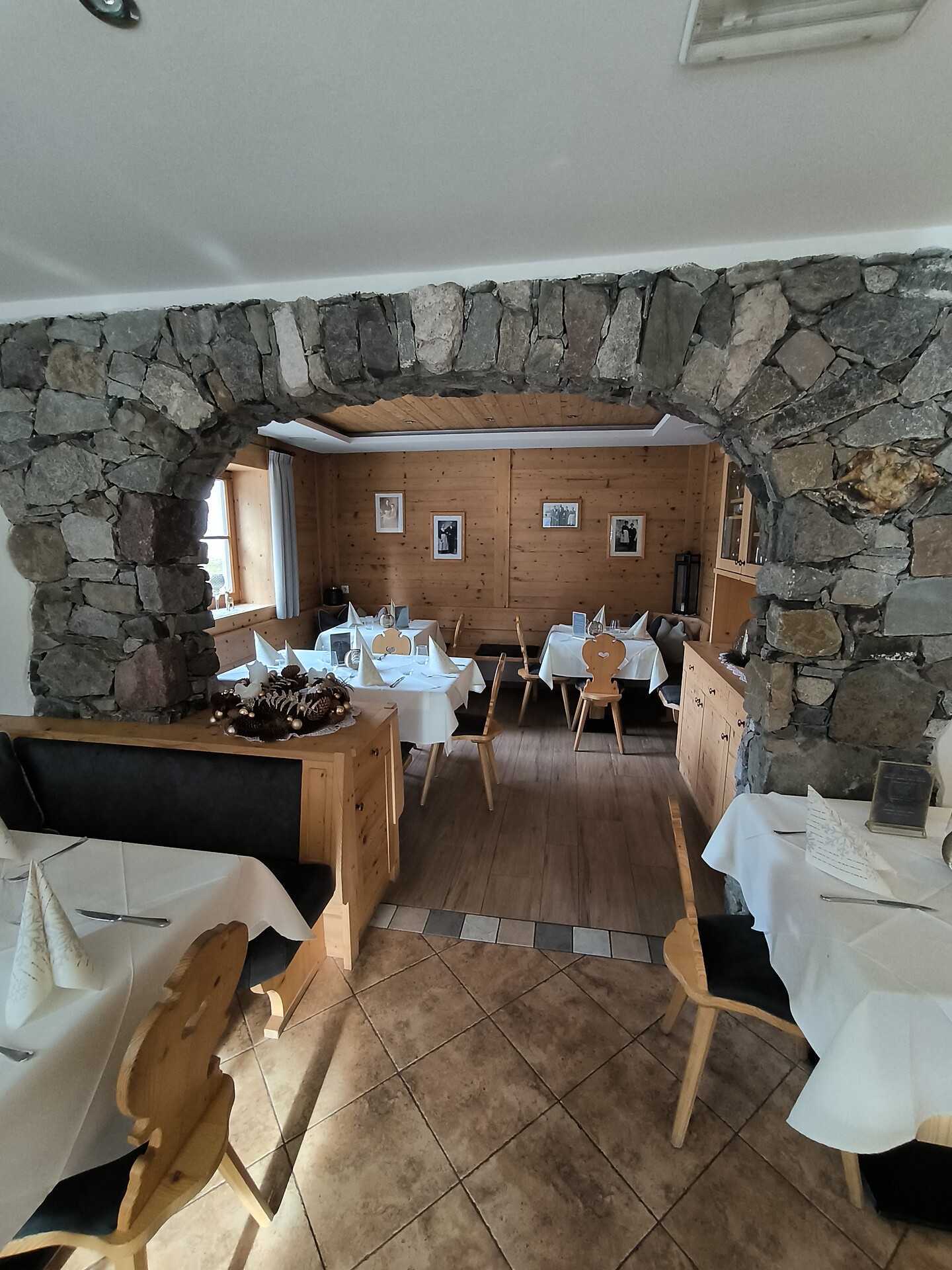 Bar Restaurant Pizzeria Dreimädelhaus - Dolomitenregion Lüsen Villnöss - #14 - suedtirol.info