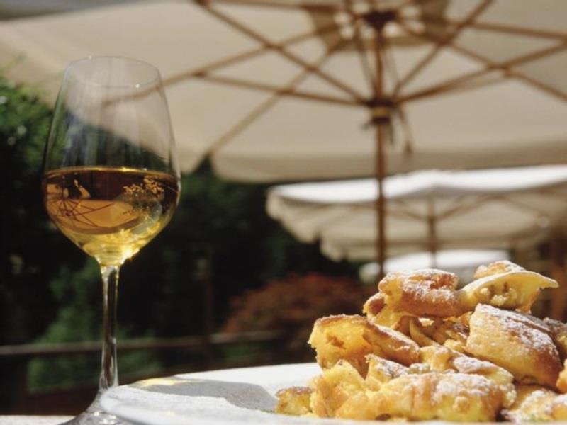 Bar Bistro Club Santner`s Kastelruth/Castelrotto 1 suedtirol.info