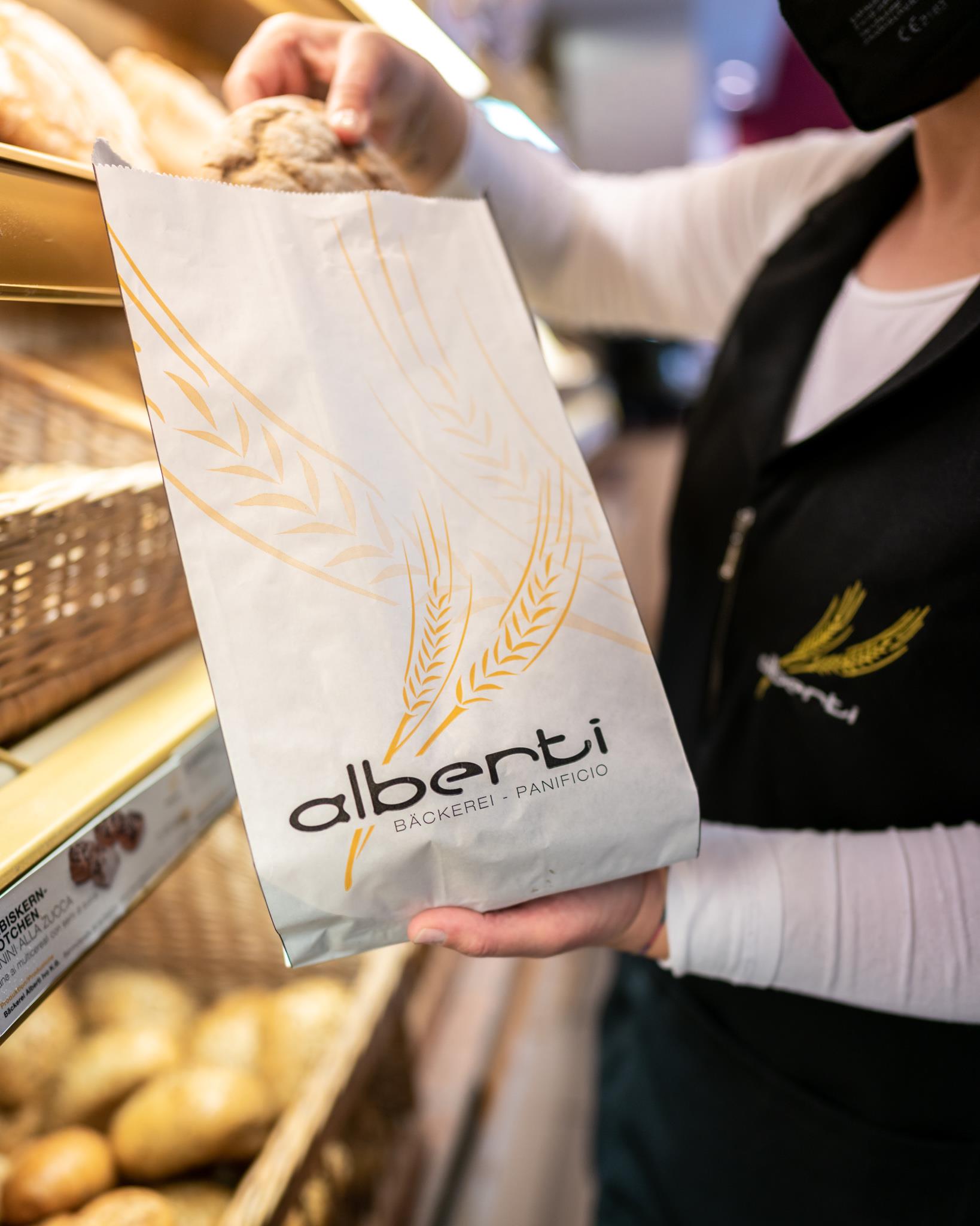 Bäckerei - Konditorei Alberti Brixen 4 suedtirol.info