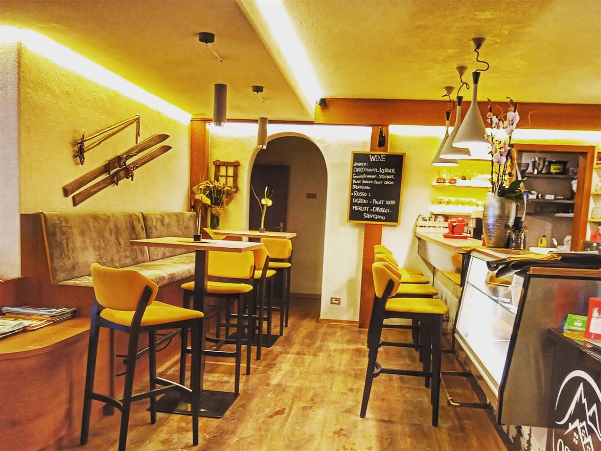 Bar Oswald Wolkenstein 4 suedtirol.info