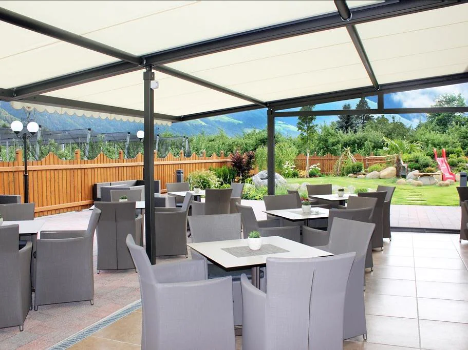 Bistro Cafè Nadine Naturno 1 suedtirol.info