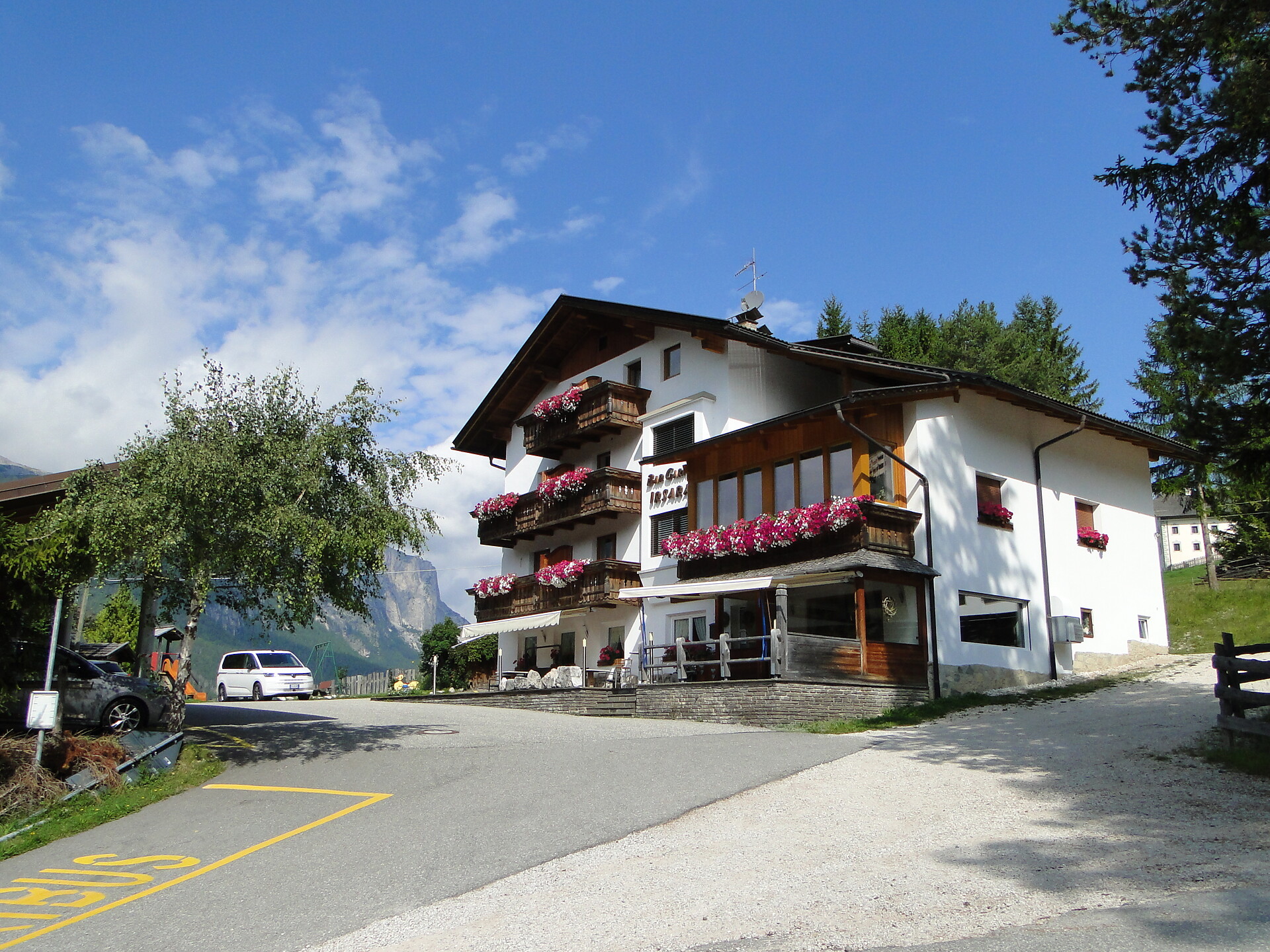 Bar Garni Irsara - Dolomitenregion Alta Badia - #1 - suedtirol.info