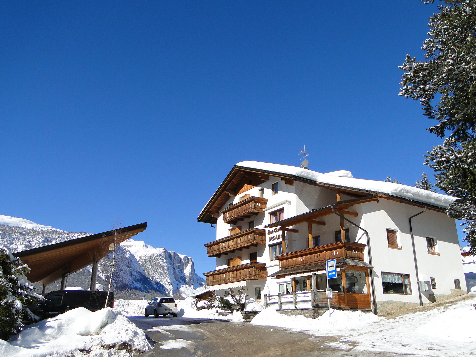 Bar Garni Irsara - Dolomites Region Alta Badia - #1 - suedtirol.info