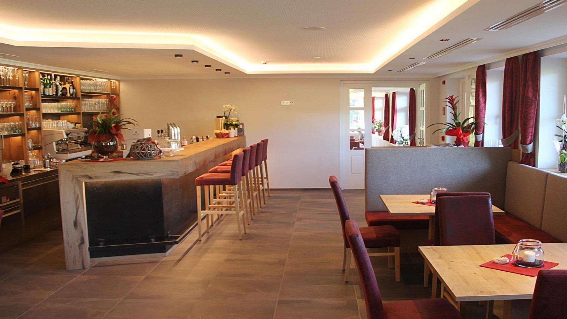 Bar-Pizzeria-Restaurant Egger Terlan 3 suedtirol.info