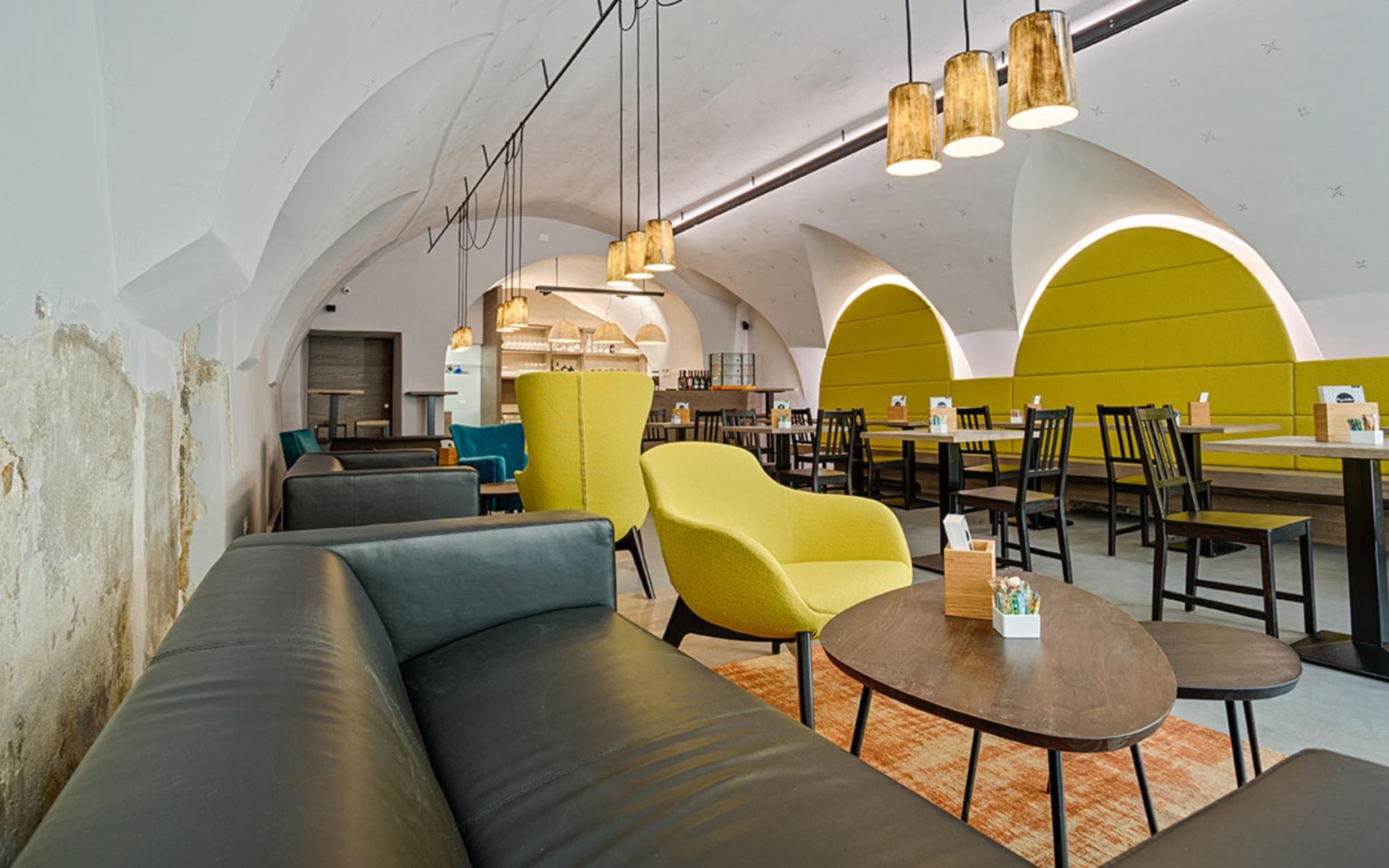 Bar Restaurant Sportler Bolzano/Bozen 2 suedtirol.info