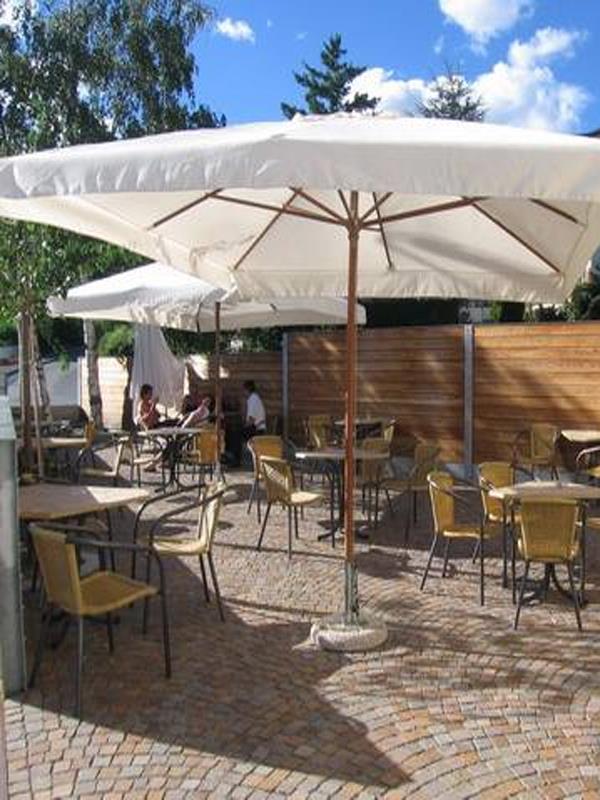Bahnhofsbar Mals Mals 2 suedtirol.info