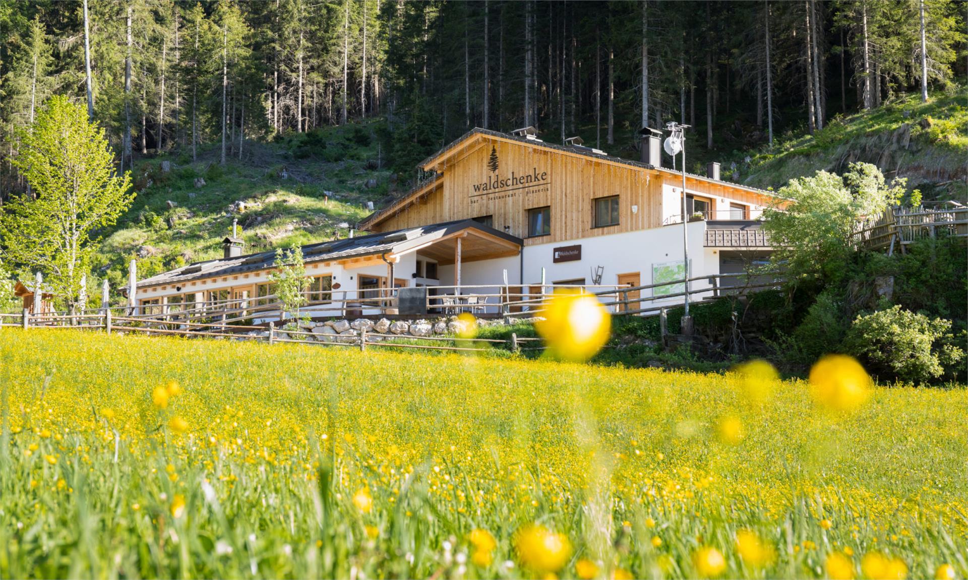 Bar Ristorante Pizzeria Waldschenke Funes 2 suedtirol.info
