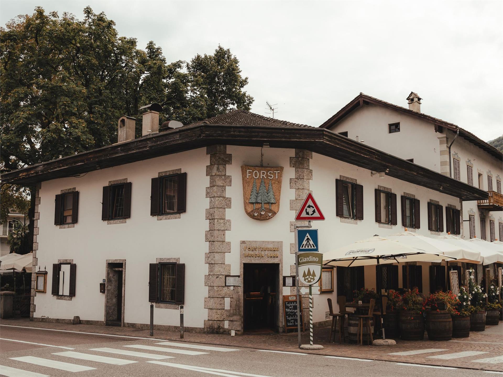 Ristorante Birreria Pizzeria Forsterbräu Lana Lana 1 suedtirol.info