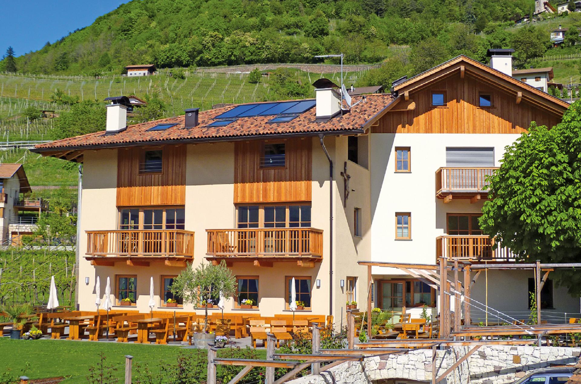 Osteria contadina Planitzer Montagna 1 suedtirol.info