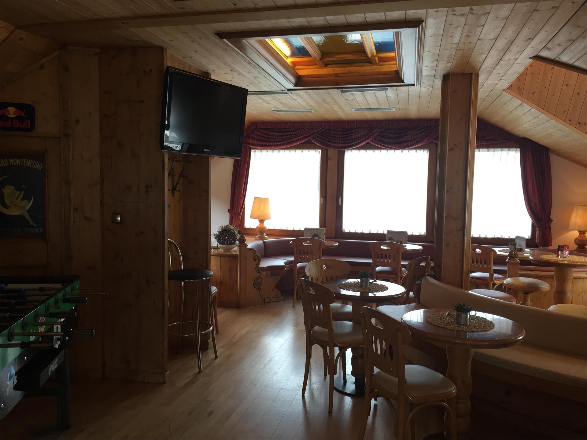 Bar Café 2000 S.Crestina Gherdëina/Santa Cristina Val Gardana 4 suedtirol.info
